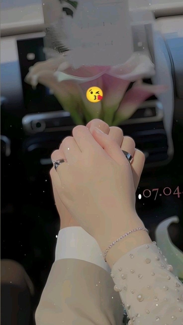 Couple hand dp boy and girl