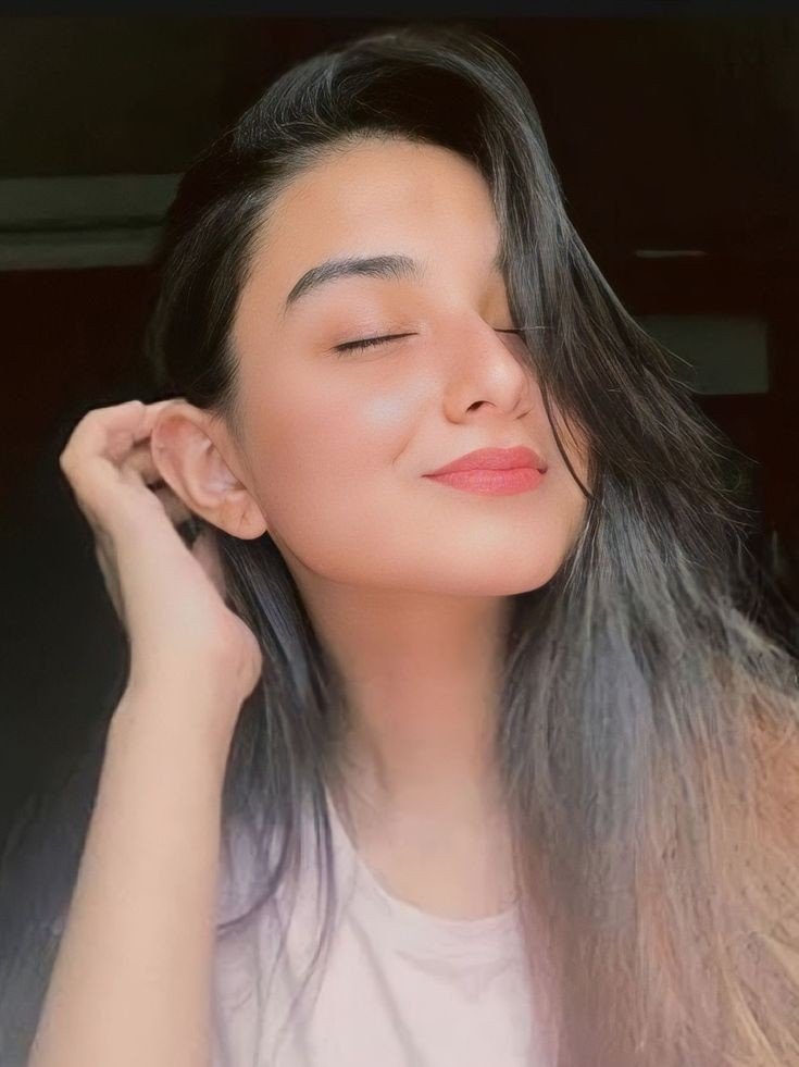 Cute girl pic