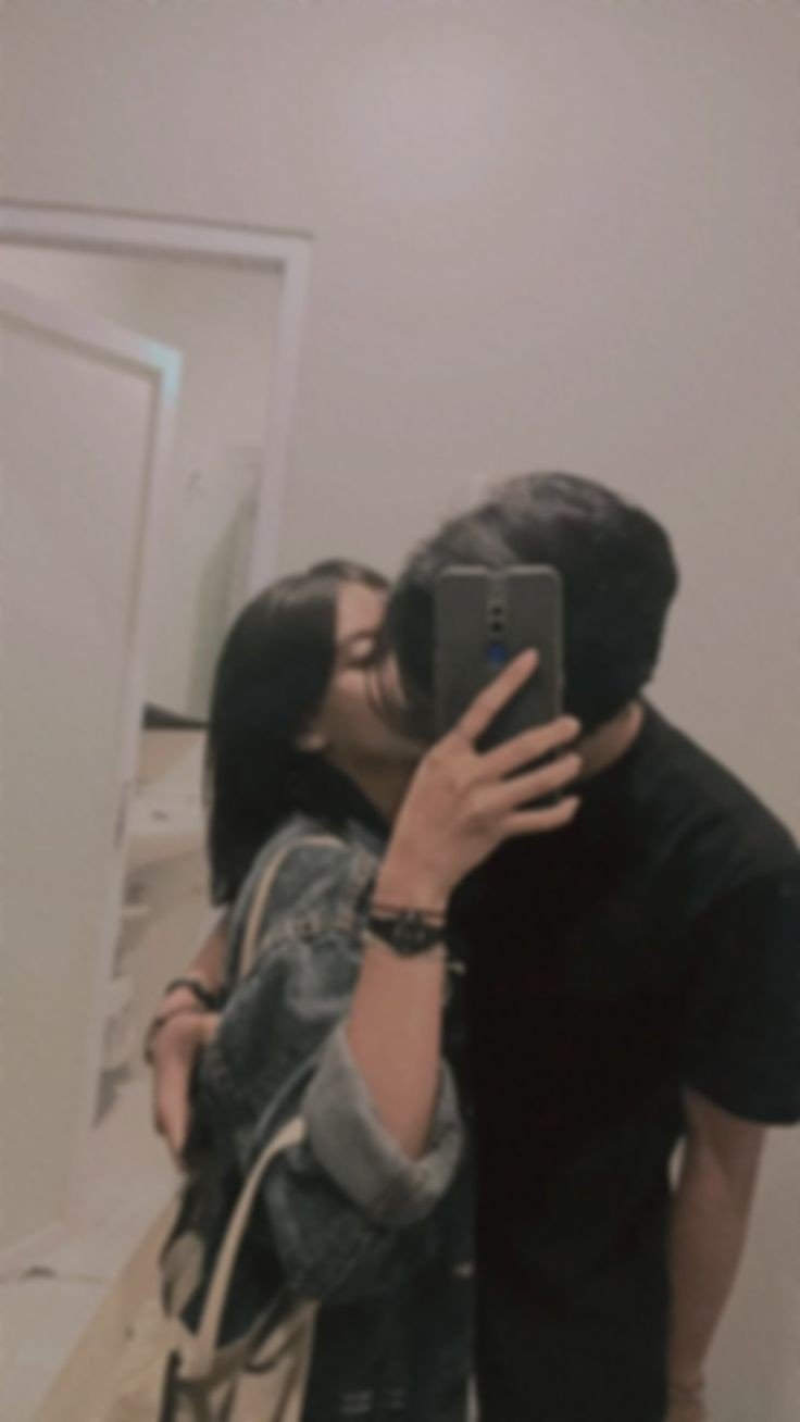 couple dp for Instagram