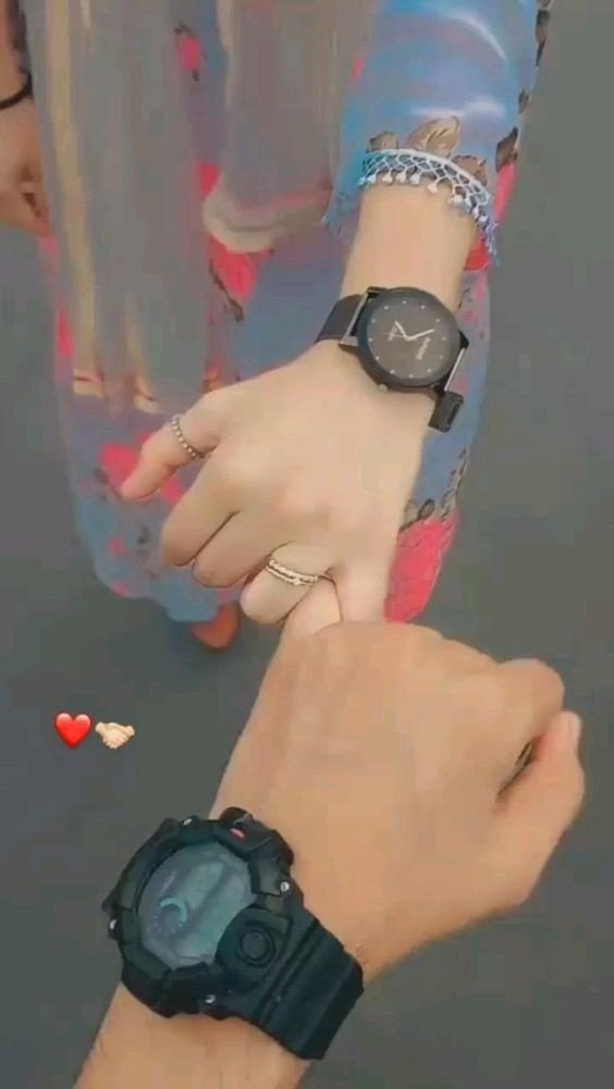 couple hand images