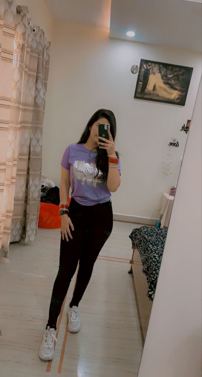 cute girl hide face dp