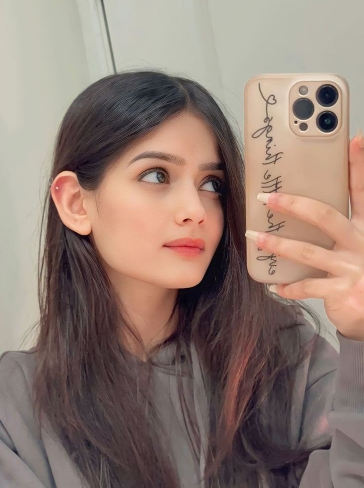 cute girl pic stylish