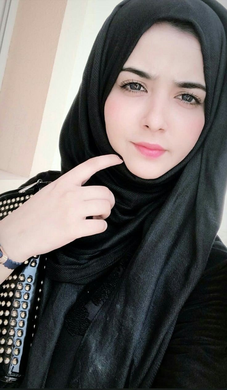 cute hijab girl profile pic