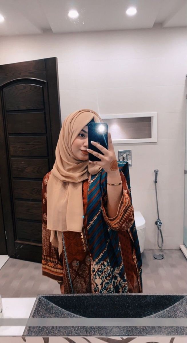 cute hijab girl profile pic