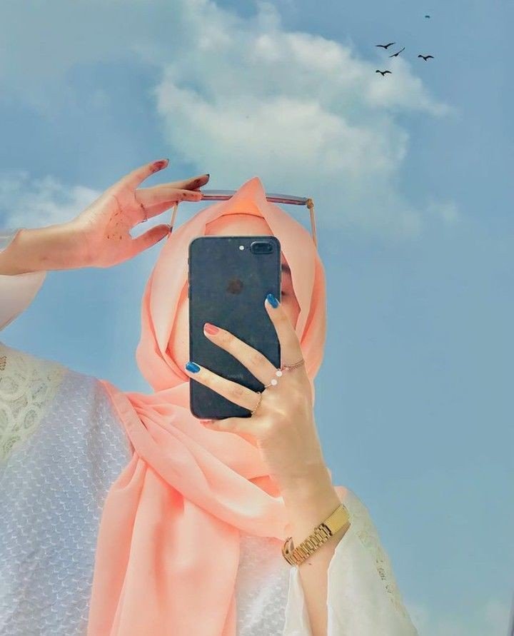 cute hijab girl profile pic
