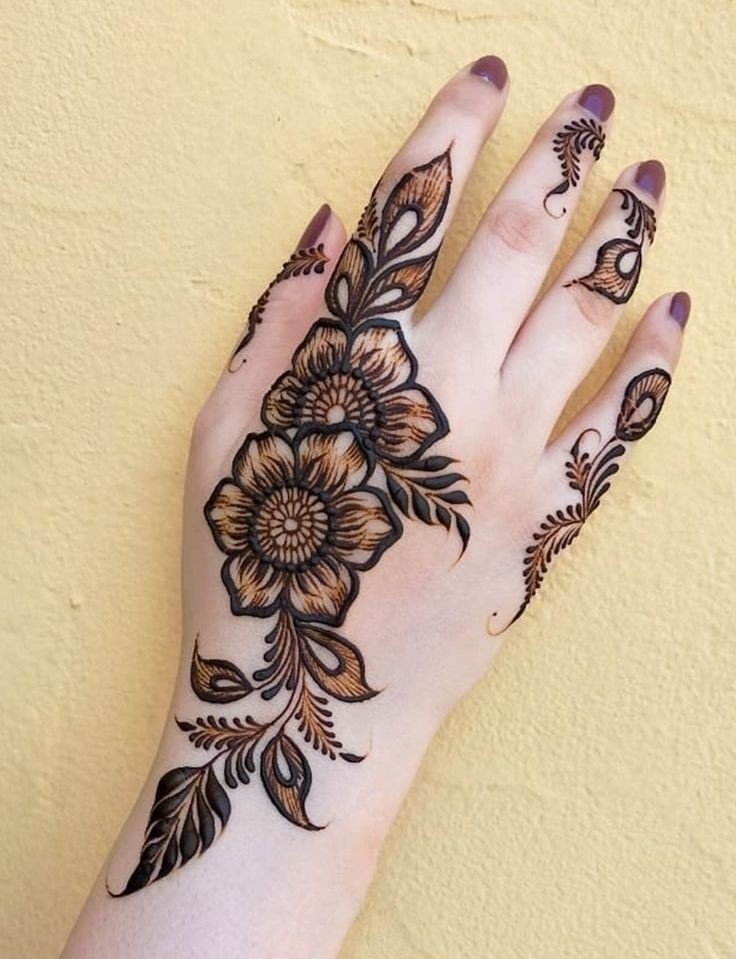 cute mehndi designs