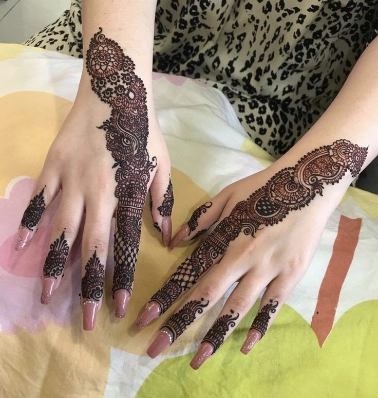 cute mehndi designs