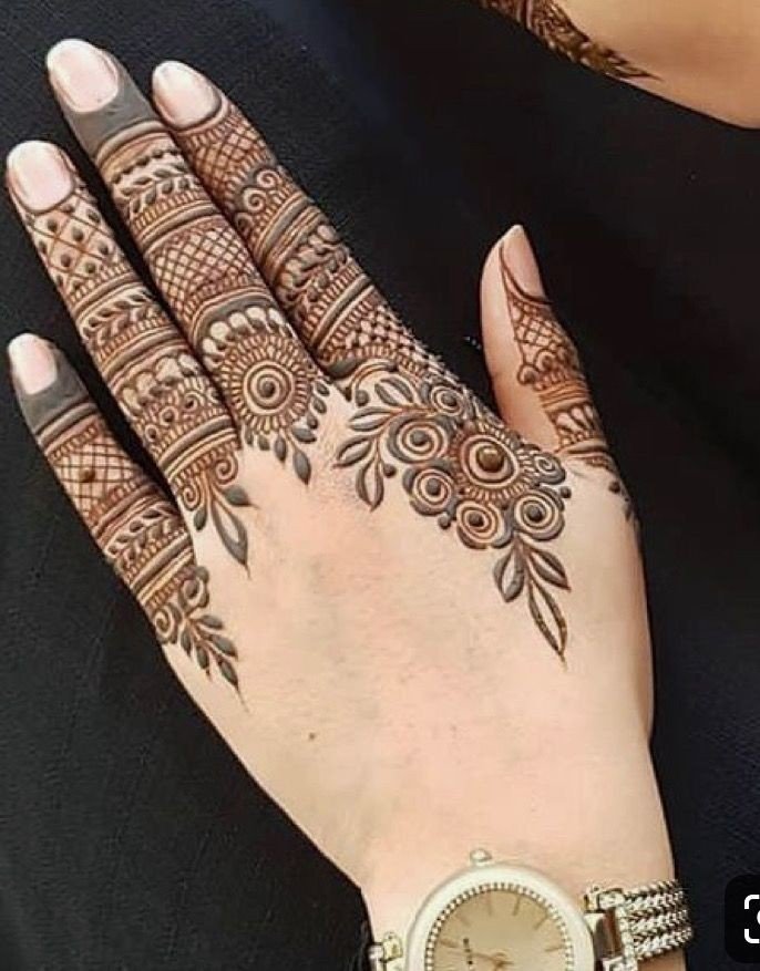 cute mehndi designs
