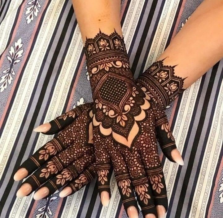easy mehndi design