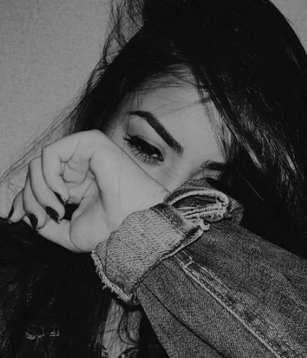 emotional sad girl dp