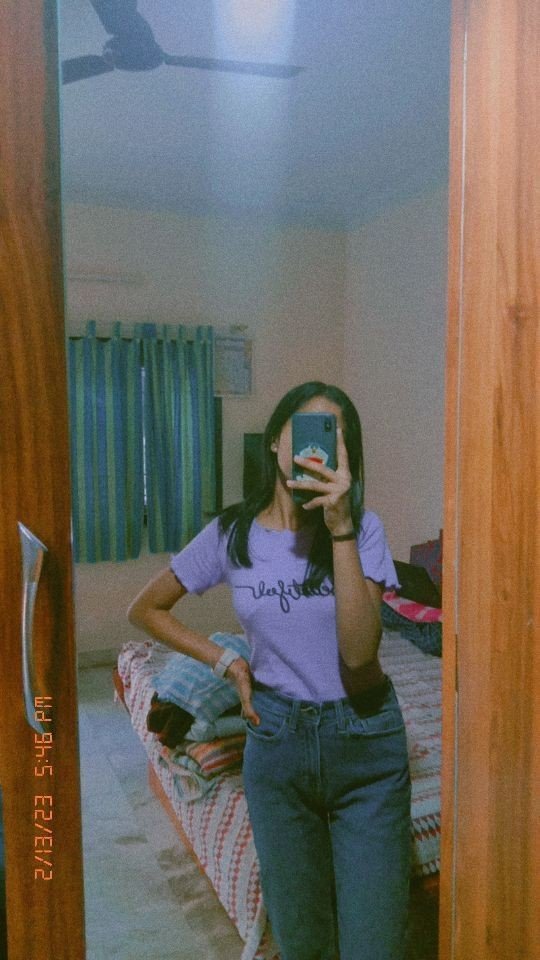 hide face girl pic