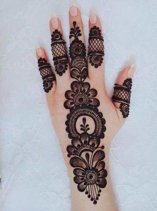mehndi design girl photo simple