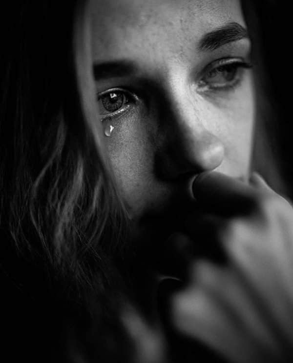 sad alone girl dp