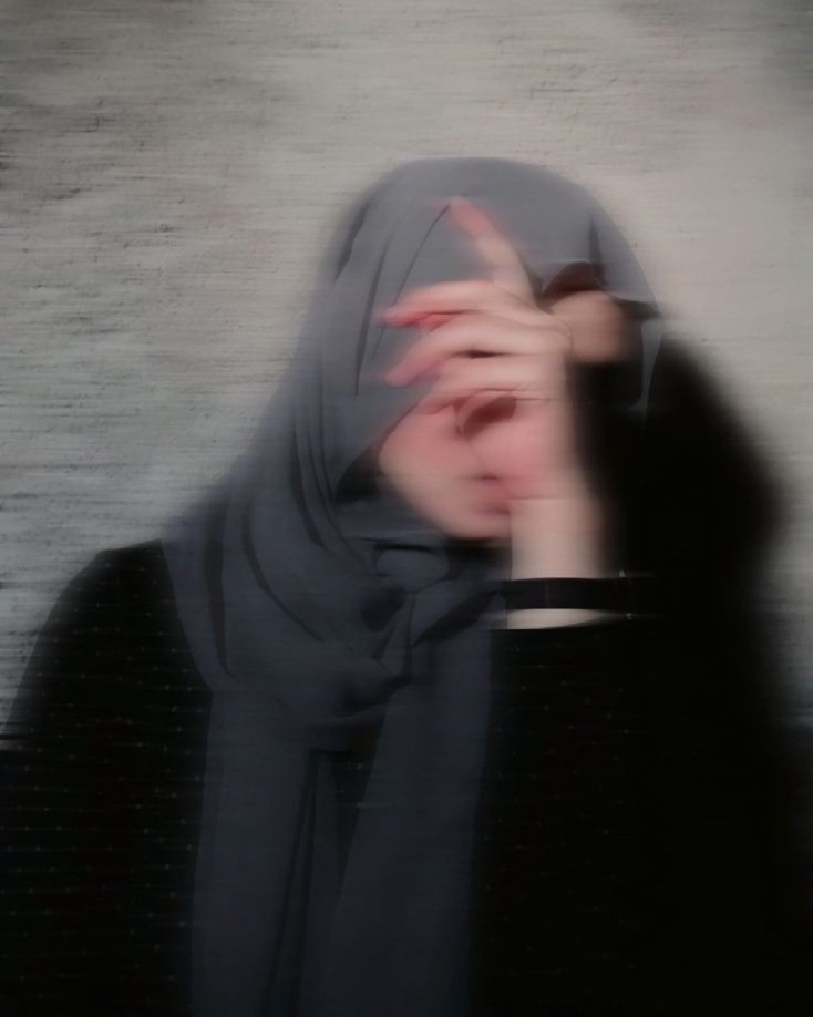sad dp girl