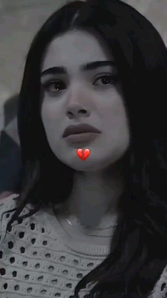 sad dp girl