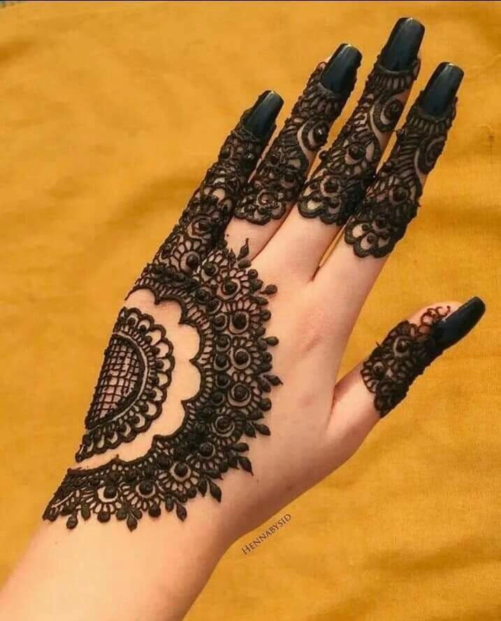 simple mehendi design photos for girls