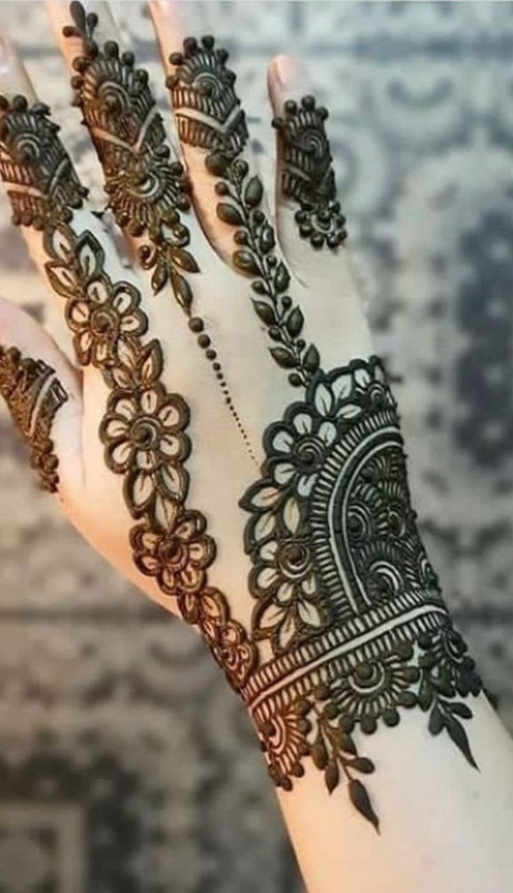 simple mehndi designs for girls photos